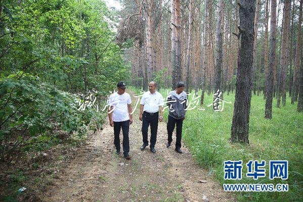 【边疆党旗红】一句话学校宣传栏承诺让永德村党建和扶贫