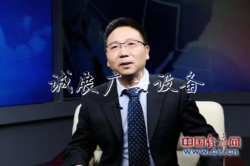 郭朝先：民营经济贡献路牌巨大 未来需抓住高质量发